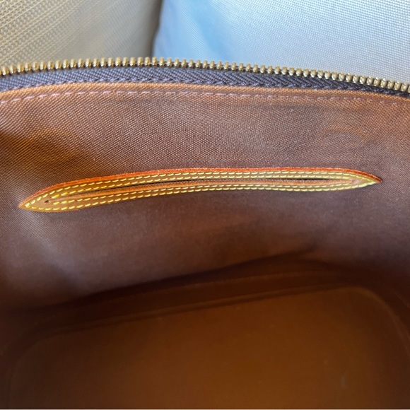 Louis Vuitton Alma - Picture 5 of 8